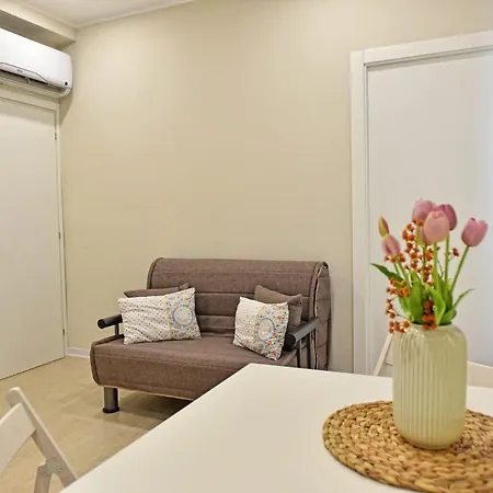 Nizzahouse * Avola
